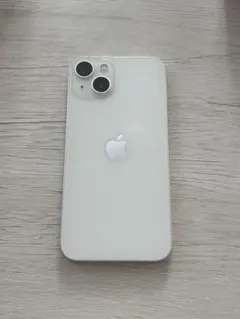 Apple iPhone 13 本体のサムネイル