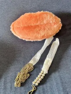 リップ型ポシェット/ポーチ