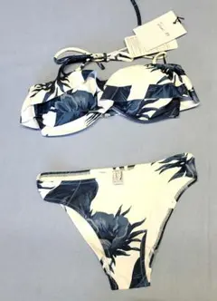 TRUNC88 ネイビー ボタニカルプリント 水着 　ビキニ　SIZE F