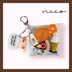 ガチャ詰めポーチ　スジャータシルクアイス　スヌーピー　キーホルダー