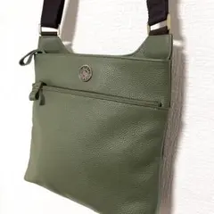 Item thumbnail for item 975383ac-60f2-414a-b15f-68d282edc883