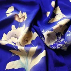 №154　古布　ハギレ　*正絹　錦紗縮緬　はぎれ*　２枚セット