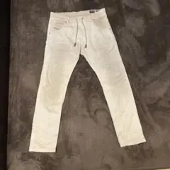 Item thumbnail for item ebdb65c8-30ba-4460-83d0-01a62da0592a