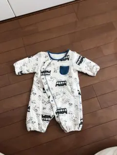 ベビー キルトロンパース 白に近いクリーム色 動物柄