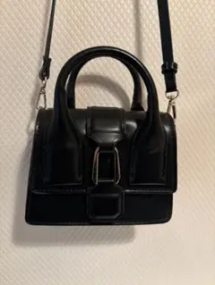 ブラック ミニショルダーバッグ ZARA