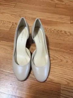 ファビオルスコーニ　パンプス　ベージュ
