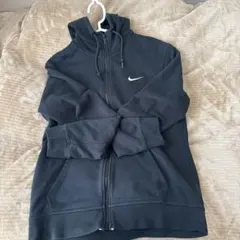 Nike 黒 ジップアップパーカー