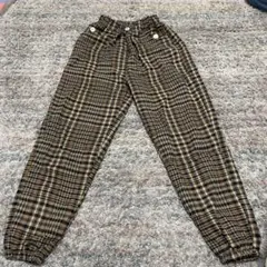子ども 140cm チェック柄カジュアルパンツ