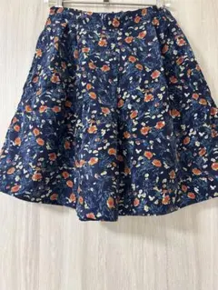 URBAN RESEARCH 花柄コーデュロイフレアキュロット　135