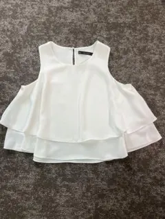 ZARAトップスのサムネイル