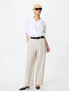 ユニクロ　タックワイドパンツ　ナチュラル　XS