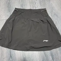 新品　LI-NING ブラック　レディース　リーニンのサムネイル