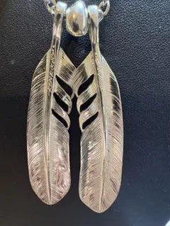 2連フェザーネックレス