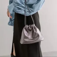 mystic 巾着バッグ　シルバーのサムネイル