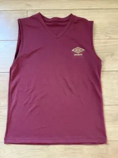 umbro Vネック アンダーシャツ 160センチ