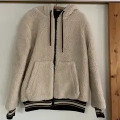 Bershka★ボアジャケット フード付き アイボリー