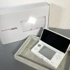 【箱付き】Nintendo 3DS ホワイト本体 充電器付き　ゲーム機　任天堂