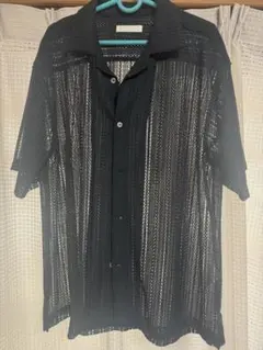 黒の透け感ストライプ半袖シャツ SENSE OF PLACE