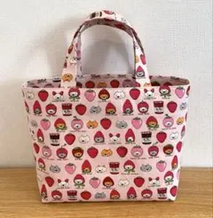 いちご大好き猫ちゃんのハンドメイドバッグ