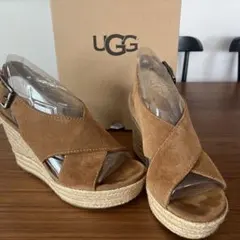 美品♡UGG（アグ）ウェッジソールサンダル「ハーロウ（Harlow）」24cmのサムネイル