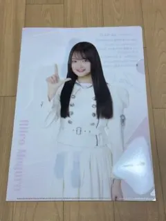 櫻坂46 上村莉菜 尾関梨香 直筆サイン入り生写真 - メルカリ