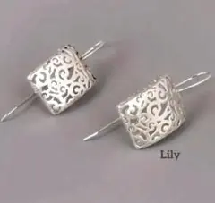 ✨ レトロ 中空 スクエア エレガント ピアス シルバー 透かし彫り レース