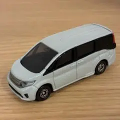 トミカ ミニカー ホンダ　ステップワゴン RP型 no.96