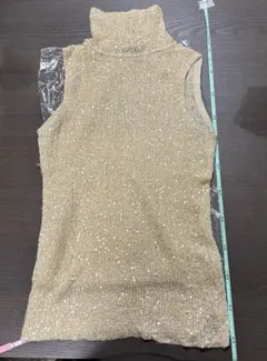 美品_DONNA KARAN NEW YORK スパンコールタンクトップのサムネイル