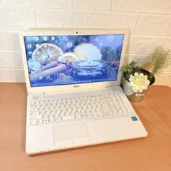 ✨️初心者向け✨️Windows11✨️爆速SSD✨️快適に使える白ノートパソコン