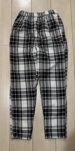アベイル チェックパンツ Sサイズのサムネイル