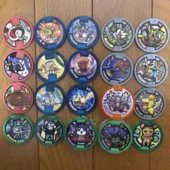 妖怪メダル 20枚セット　銀フレーム　古典　大吉メダル　ダークニャン　ガブニャン