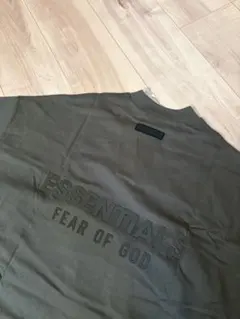 正規 Fear of God ESSENTIALS Tシャツ ブラック 本物