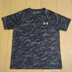 UNDER ARMOUR 迷彩柄 Tシャツ YLG