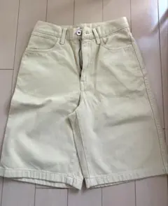 ユニクロ　ハーフパンツ　サイズ23