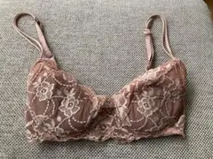 Item thumbnail for item 0d405e1b-febe-41e0-b3ec-9f144e44920b