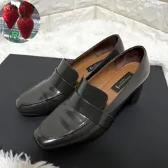 良品✨マッキントッシュロンドン ローファー パンプス 日本製22.5 ブラウン系のサムネイル