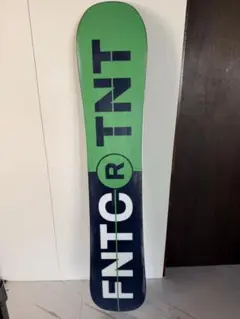 FNTC TNTR 143cm レディースモデル スノボ板 - メルカリ