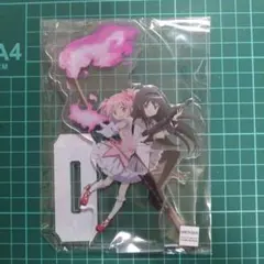 スマスロ劇場版 魔法少女まどか☆マギカ　鹿目まどか　暁美ほむら アクリルスタンド