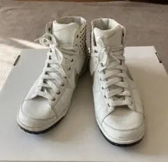 Item thumbnail for item bacebefc-f3e2-45fe-9ca3-bb891bf9c46b