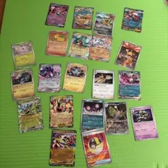 ひ*ぶ様 引退品 ポケモンカード 50枚以上セット ピカチュウ、ミュウ