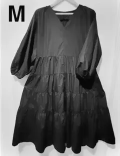 身長154〜162 黒Vネック　秋用　長袖ワンピース　M
