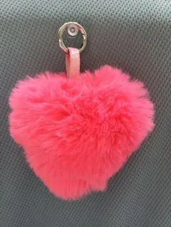 ファーチャーム バッグチャーム 　ハート ピンク