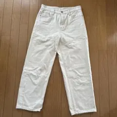 ジーンズ　パンツ　デニム　白