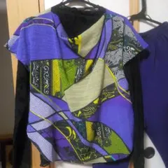 ISSEY MIYAKE プリーツベスト ネイビーとターコイズ - メルカリ