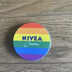 最終価格！NIVEAハンドクリーム　レインボー日本未発売のサムネイル