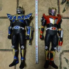 仮面ライダー龍騎 &仮面ライダーナイト ソフビ