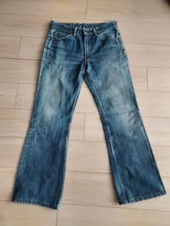 Item thumbnail for item ddeeb7a4-3a67-4495-923b-c211f998b60c