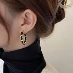 ヴィンテージ　ピアス　ゴールド　ブラウン　カジュアル　日常使い　大人可愛い