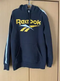 Reebok フード付きパーカー 黒/黄色