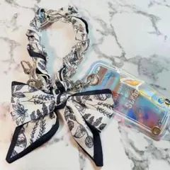 スマホチェーン　ストラップ　スカーフ　ハンドストラップ　ポーチにも◎